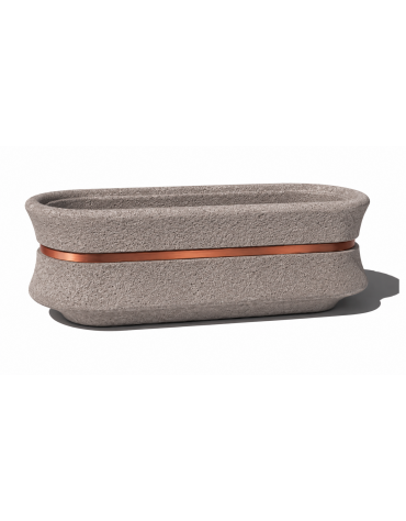 Fioriera ovale in cemento calcestruzzo colore Bianco sabbiato - con fascia color rame - cm 130x60x65h - Conforme ai CAM