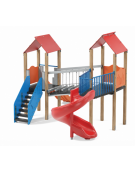 Mini villaggio, 2 torri con pali in legno termotrattato - 2 scivoli di cui 1 elicoidale - cm 443x587x360h