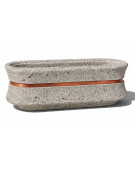 Fioriera ovale in cemento calcestruzzo - colore Grigio sabbiato - con fascia color rame - cm 170x60x65h - Conforme ai CAM