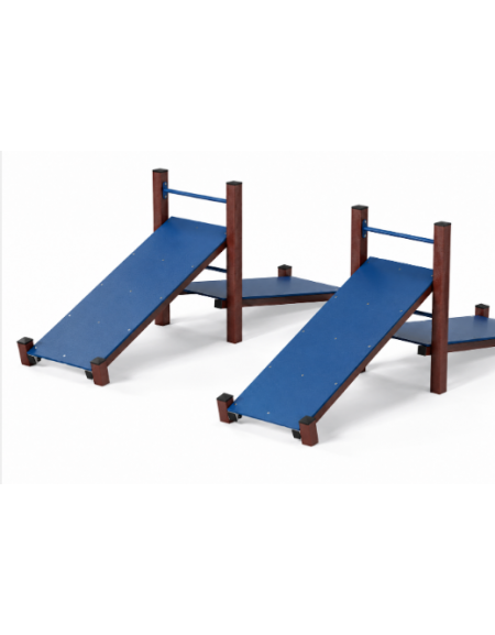 Attrezzo per flessione su panca inclinata con pali in plastica riciclata e pianali in HDPE - cm 365x330x132h