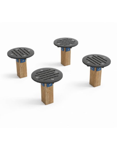 Elementi di equilibrio in legno di pino termotrattato con elementi circolari in HDPE - cm 90x90x28h