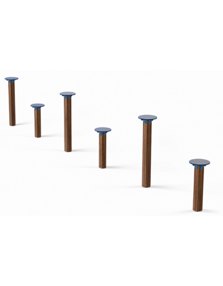 Pali per equilibrio realizzati in alluminio rifinito in legno light con elementi circolari in HDPE - cm  625x30x98h