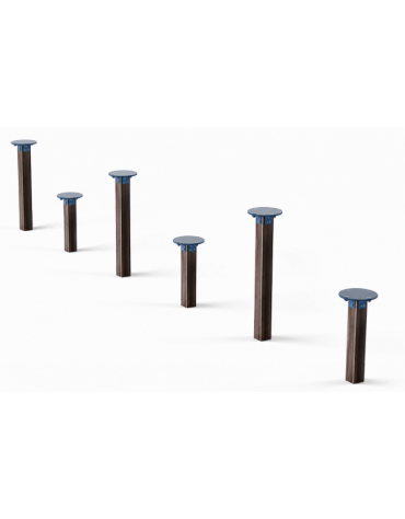 Pali per equilibrio realizzati in alluminio rifinito in legno dark con elementi circolari in HDPE - cm  625x30x98h