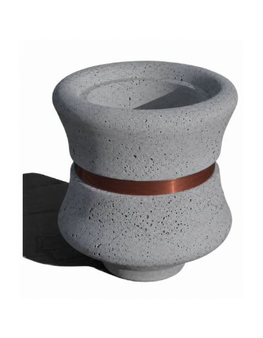 FIORIERA IN CEMENTO CALCESTRUZZO CIRCOLARE  - COLORE GRIGIO PIETRA - CON FASCIA COLOR RAME - CM Ø 60x65h - CONFORME AI CAM