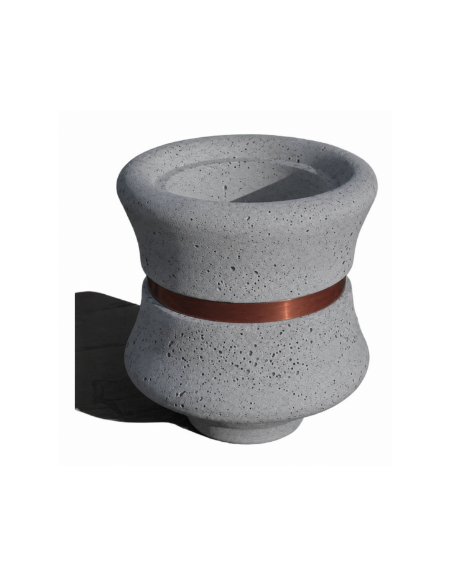 FIORIERA IN CEMENTO CALCESTRUZZO CIRCOLARE  - COLORE BIANCO SABBIATO -  CON FASCIA COLOR RAME - CM Ø 60x65h - CONFORME AI CAM