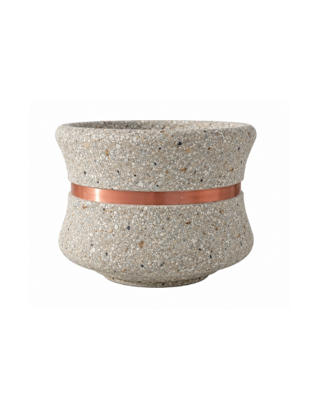 FIORIERA CIRCOLARE TONDA IN CEMENTO CALCESTRUZZO - COLORE GRIGIO SABBIATO - CON FASCIA COLOR RAME - CM Ø 90x65h - CONFORME CAM