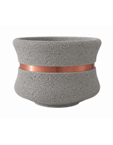 FIORIERA CIRCOLARE TONDA IN CEMENTO CALCESTRUZZO - COLORE BIANCO SABBIATO - CON FASCIA COLOR RAME - CM Ø 90x65h - CONFORME CAM