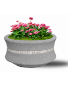 FIORIERA IN CEMENTO CALCESTRUZZO CIRCOLARE  COLORE GRIGIO PIETRA - CON GRECA DECORATIVA - CM Ø 90x65h - CONFORME AI CAM