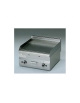 Fry Top a gas da banco con piastra liscia CROMATA - Potenza totale 10,4 kW - cm 60x60x28h