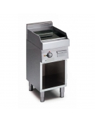 Fry Top elettrico con piastra liscia cromata su armadio aperto cm 40x70x85h