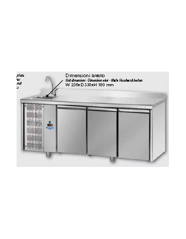 Tavolo Refrigerato GN 1/1 con 3 porte, piano in Acciaio Inox con alzatina 100 mm e lavello con gruppo motore a sinistra cm 187x7