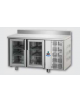 Tavolo Refrigerato GN 1/1 con 2 porte in vetro, una luce Neon e piano in Acciaio Inox con alzatina 100 mm cm 142x70x95h