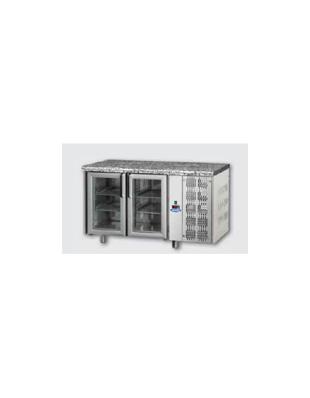 Tavolo Refrigerato GN 1/1 con 2 porte in vetro, una luce Neon e piano di lavoro in Granito cm 143x70x85h Tavolo Refrigerato GN 1/1 con 2 porte in vetro, una luce Neon e piano di lavoro in Granito cm 143x70x85h