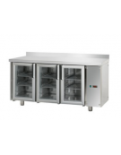 Tavolo Refrigerato, 3 porte in vetro, 2 luci Neon, con alzatina 100 mm, predisposto per unità frigorifera remota cm 165x70x95h