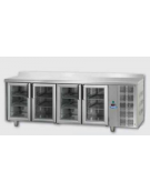 Tavolo Refrigerato GN 1/1 con 4 porte in vetro, 3 luci Neon e piano in Acciaio Inox con alzatina 100 mm, cm 232x70x95h