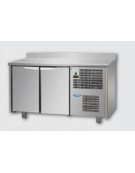 Tavolo Refrigerato a temperatura normale con 2 porte e piano in Acciaio Inox con alzatina 100 mm, cm 146x60x95h