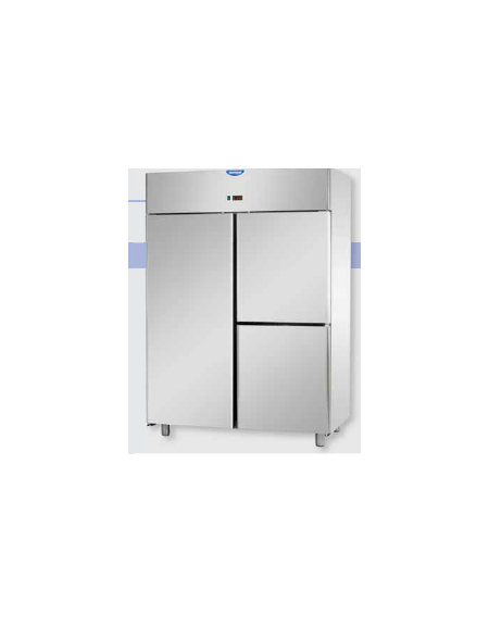 Armadio Refrigerato Inox predisposto x unità frig. rem. a bassa temp. 1 porta e 2 sportelli cm 142x80x203h Armadio Refrigerato Inox predisposto x unità frig. rem. a bassa temp. 1 porta e 2 sportelli cm 142x80x203h
