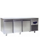 Tavolo refrigerato 4 Porte Dimensioni Cm.233x70x85h