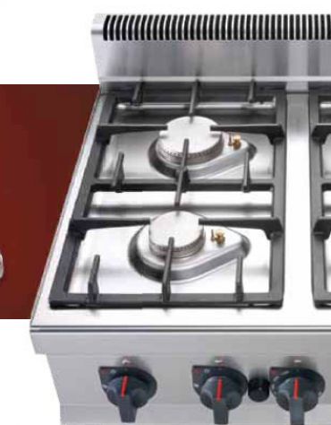 Cucina a gas 4 fuochi MEDIA POTENZA con forno a gas GN 2/1 - cm 80x70x85/90h