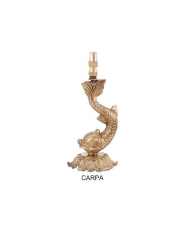 Fontana in ghisa con carpa