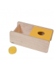 SCATOLA IMBUCARE CON COPERCHIO RIBALTABILE E PALLA A MAGLIA - MONTESSORI