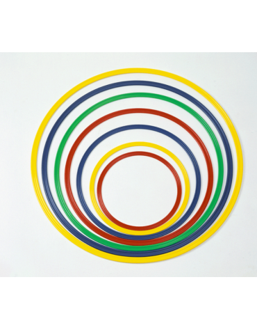 Cerchio di nylon colorato, sezione piatta, diametro cm 50.