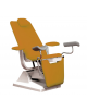 Poltrona ginecologica con sollevamento elettrico a pedale - Colore albicocca  - Con gambali e portarotolo