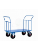 Carrello con pianale in lamiera 20/10 doppia sponda - 1 sponda fissa - 1 smontabile - 4 ruote pneumatiche Ø cm 26, 2 con freno -