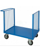 Carrello con pianale con 2 sponde in rete - 4 ruote Ø cm 14 ( 2 fisse - 2 girevoli ) gomma industriale - cm 60x90x81h
