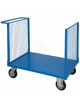 Carrello con pianale con 2 sponde in rete - 4 ruote gomma industriale, 2 con freno Ø cm 14 - cm 60x90x81h