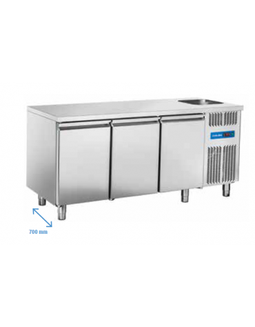 Tavolo refrigerato 3 porte con lavello sopra vano motore, in acciaio inox AISi 304, refrigerazione ventilata -  cm178x70x85h