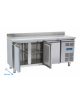 Tavolo refrigerato 3 porte con alzatina, in acciaio inox AISi 304, refrigerazione ventilata - cm 179.5x6x96h