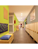 ARMADIO SPOGLIATOIO A GIORNO IN LEGNO 10 POSTI CON GRUCCE PER BAMBINI CM 105X41X100H - CONFORME AI CAM