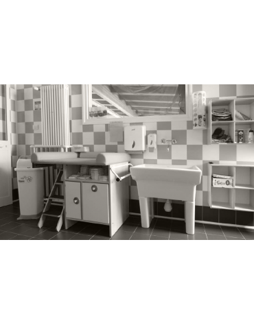 SPECCHIO QUADRATO FILO LUCIDO SENZA CORNICE - cm.20x20 - CONFORME AI CAM