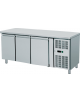 Banco tavolo Refrigerato Ventilato 3 sportelli in Acciaio Inox - CLASSE C - Temperatura -2° +8° C - cm 179,5x70x86h