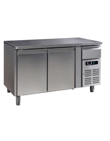 Tavolo refrigerato in acciaio Inox AISI 304 ventilato  - 2 porte - 282 Lt. - temp. -10°- 20°C - GN 1/1 - mm 1360x700x850h