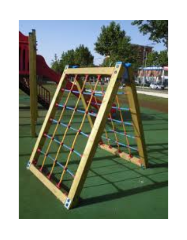 Sartia in fune realizzata con pali in legno di pino nordico - cm 177x120x170h