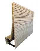 Particolare panchina con schienale in legno di pino Agata, con struttura in acciaio zincato e verniciato - cm 252x77,7x207,1h