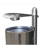 Cestino potarifiuti con paletto da inghisare, in acciaio inox, coperchio con posacenere- cm 34x49x143,3h