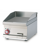 Fry top elettrico trifase-4,5kw da banco, piastra liscia, r. temp. 50 a 300 °C - dim. 40x60x28h