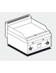 Fry top a gas da banco, 10,5kw, piastra doppia liscia, consumo gas 0,265m³/h - sup. di cottura cm 55,5X55 - cm 60x65x29h